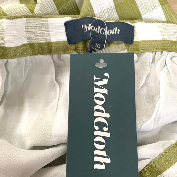 Modcloth Past But Not Least Belted Skirt in Green Checkered - Picture 8 of 10